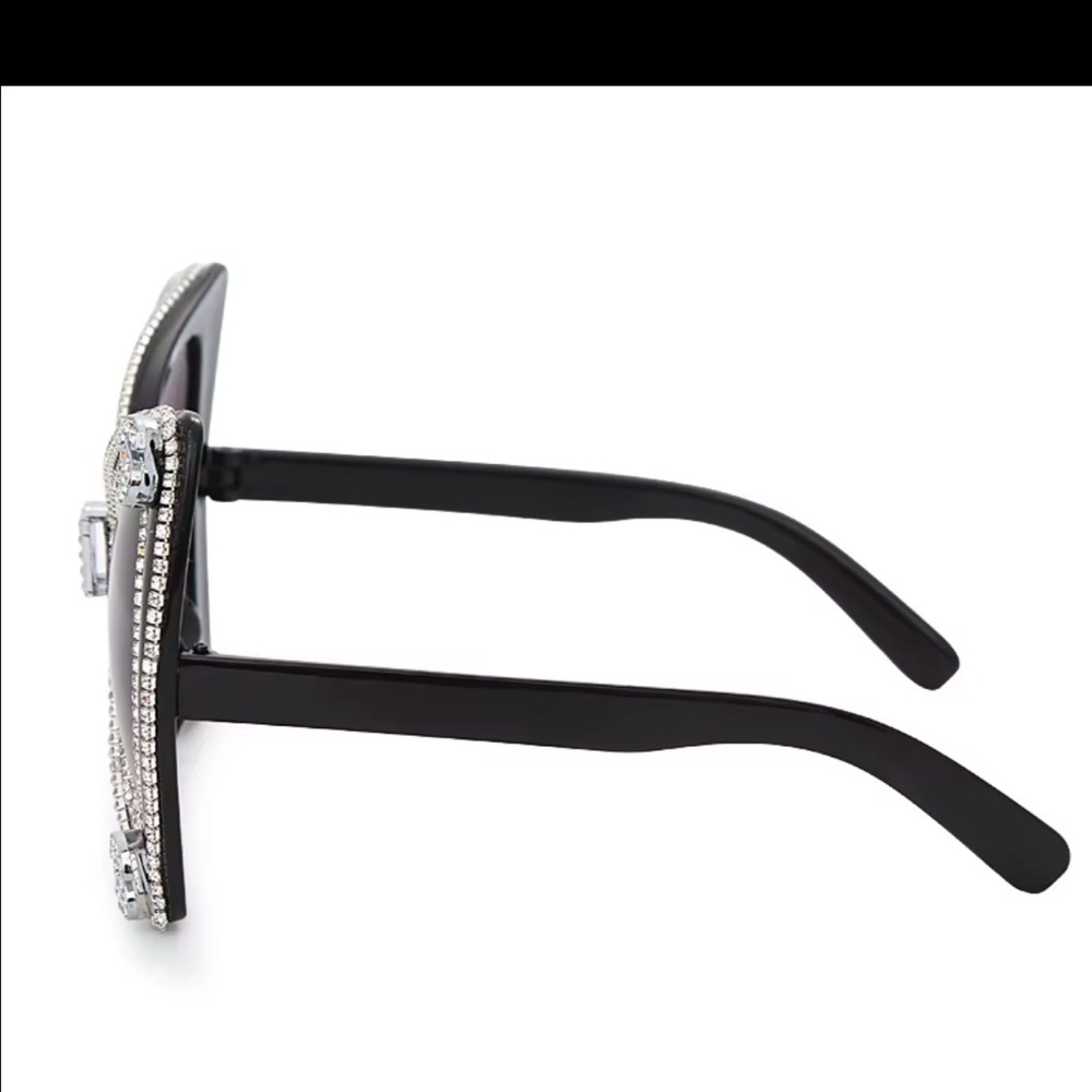 Elegant Black Rhinestone Sunglasses - Picture 4 of 6